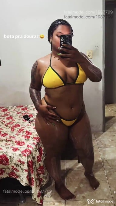 Acompanhante mulher morena (o) de olhos castanhos em Paulista Acompanhante mulher morena (o) de olhos castanhos em Paulista - Fernanda Marzocchi