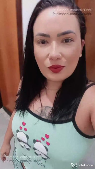 Acompanhante mulher morena (o) de olhos castanhos - Alicia Acompanhante mulher morena (o) de olhos castanhos - Alicia