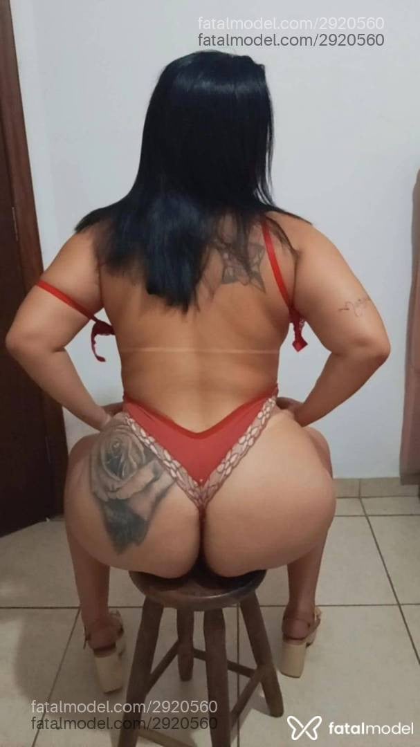 Acompanhante mulher morena (o) de olhos castanhos em Lucas do Rio Verde - Alicia