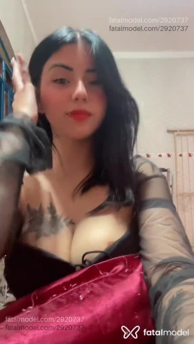 Acompanhante mulher morena (o) de olhos pretos em Paranavaí - Vick Sandrony