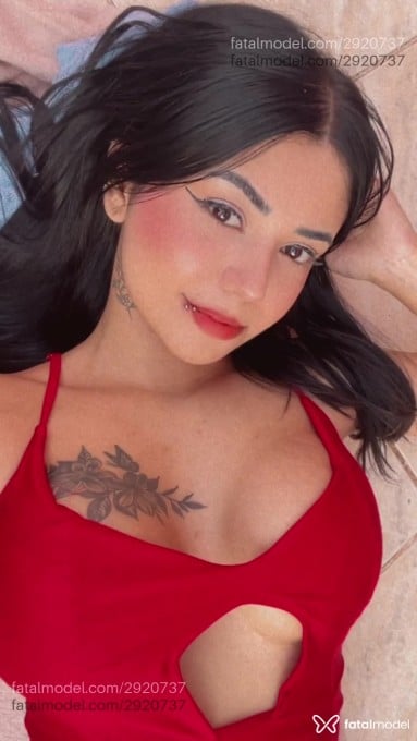 Acompanhante mulher morena (o) de olhos pretos em Paranavaí - Vick Sandrony
