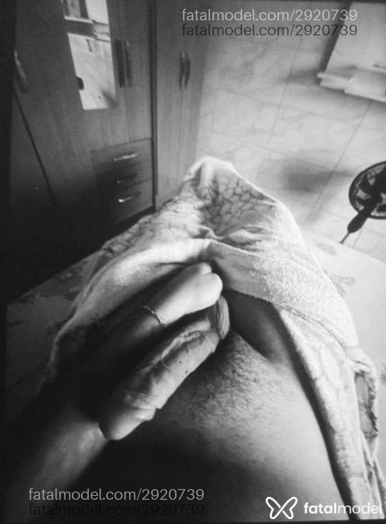 Acompanhante homem morena (o) de olhos pretos - Vittin