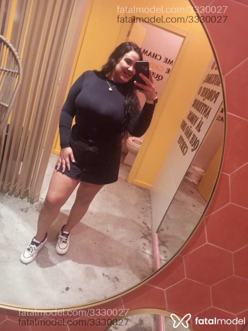 Acompanhante mulher morena (o) de olhos castanhos em Navegantes - Karol