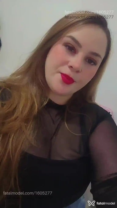 Acompanhante mulher com cabelo castanho de olhos castanhos em Camboriú - Dudinhaa