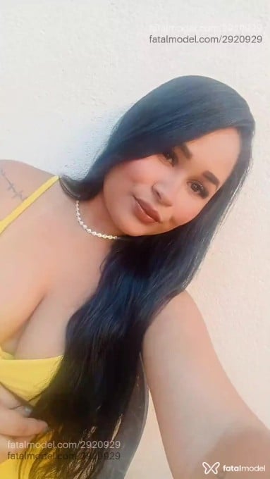 Acompanhante mulher morena (o) de olhos castanhos - Rafaela Gabriela