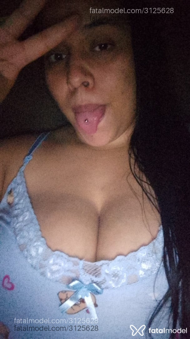 Acompanhante mulher morena (o) de olhos castanhos - Mariel Grande