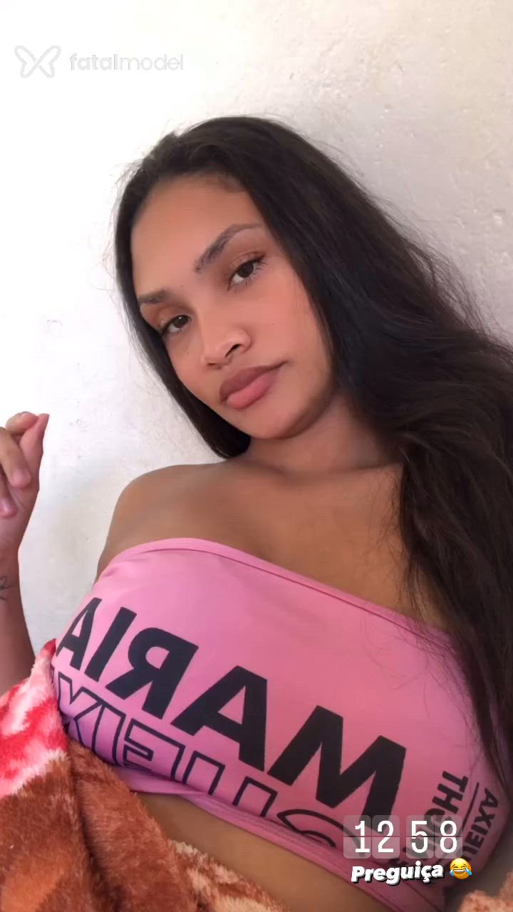 Acompanhante mulher morena (o) de olhos castanhos - Eloa