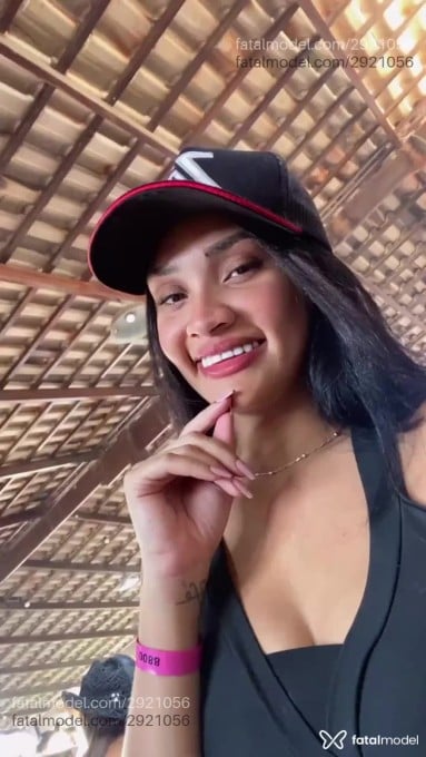 Acompanhante mulher morena (o) de olhos castanhos em Itabirito - Eloa