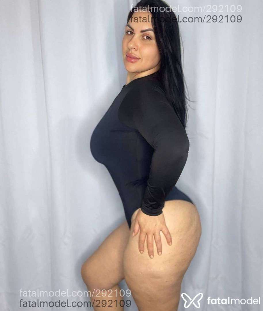 Acompanhante mulher morena (o) de olhos castanhos - Sara Mancini