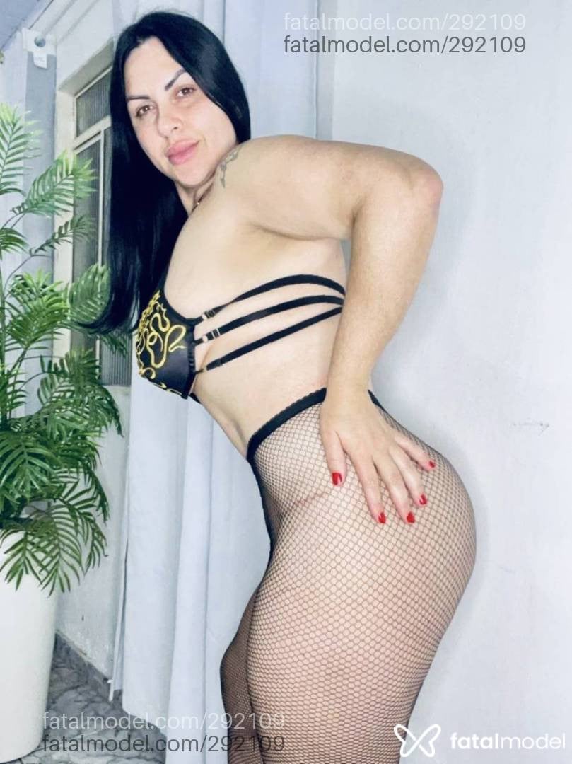 Acompanhante mulher morena (o) de olhos castanhos - Sara Mancini