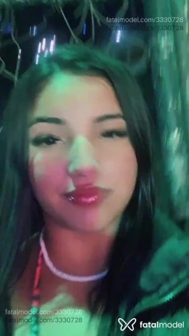 Acompanhante mulher morena (o) de olhos castanhos - Manuella