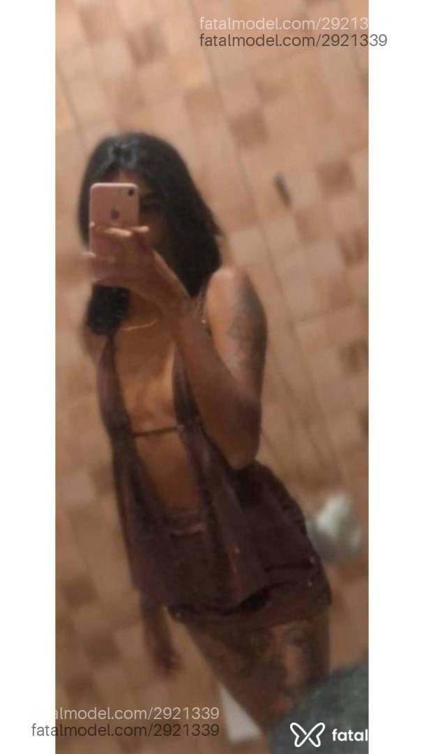 Acompanhante mulher morena (o) de olhos castanhos em Jaboticabal - Julia