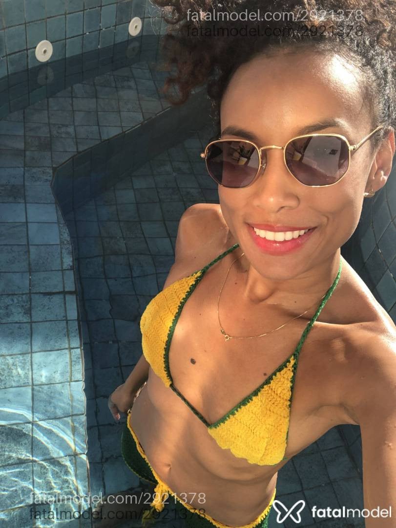 Acompanhante mulher morena (o) de olhos pretos em Caldas Novas - Luana
