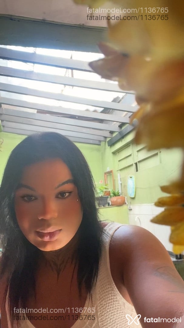 Acompanhante mulher trans morena (o) de olhos castanhos em Presidente Prudente Acompanhante mulher trans morena (o) de olhos castanhos em Presidente Prudente - Samms cruz