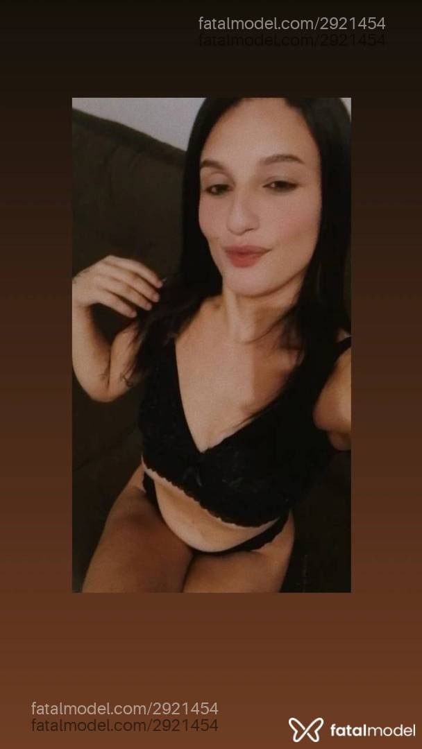 Acompanhante mulher morena (o) de olhos castanhos - Sofy