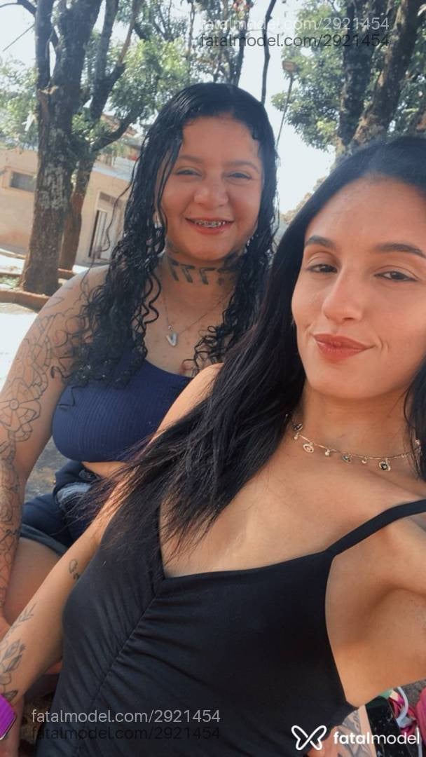 Acompanhante mulher morena (o) de olhos castanhos - Sofy