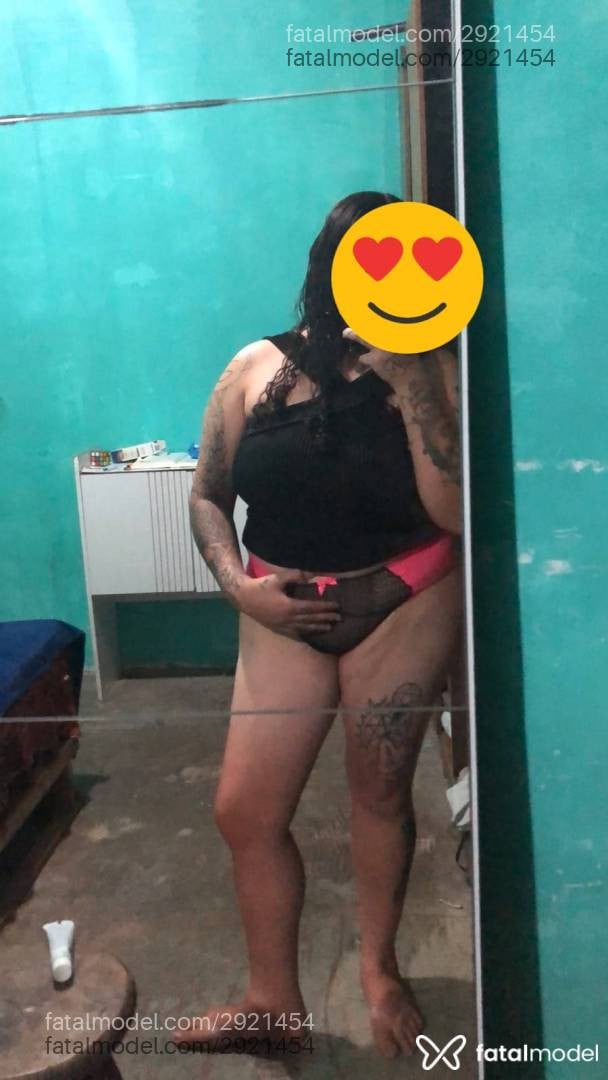 Acompanhante mulher morena (o) de olhos castanhos - Sofy