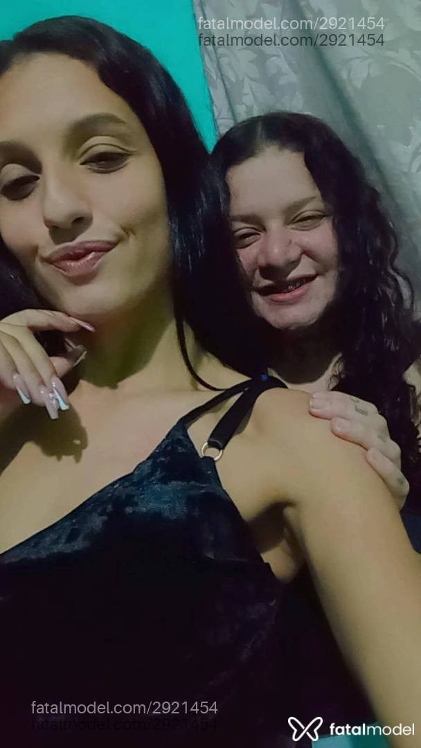 Acompanhante mulher morena (o) de olhos castanhos - Sofy