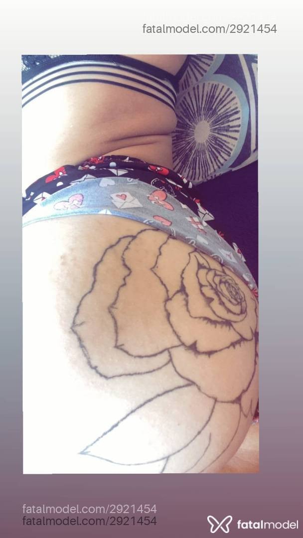 Acompanhante mulher morena (o) de olhos castanhos - Sofy