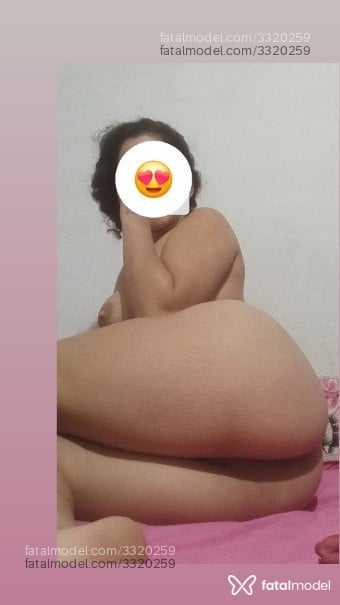 Acompanhante mulher com cabelo castanho de olhos castanhos - Dudinhasilva