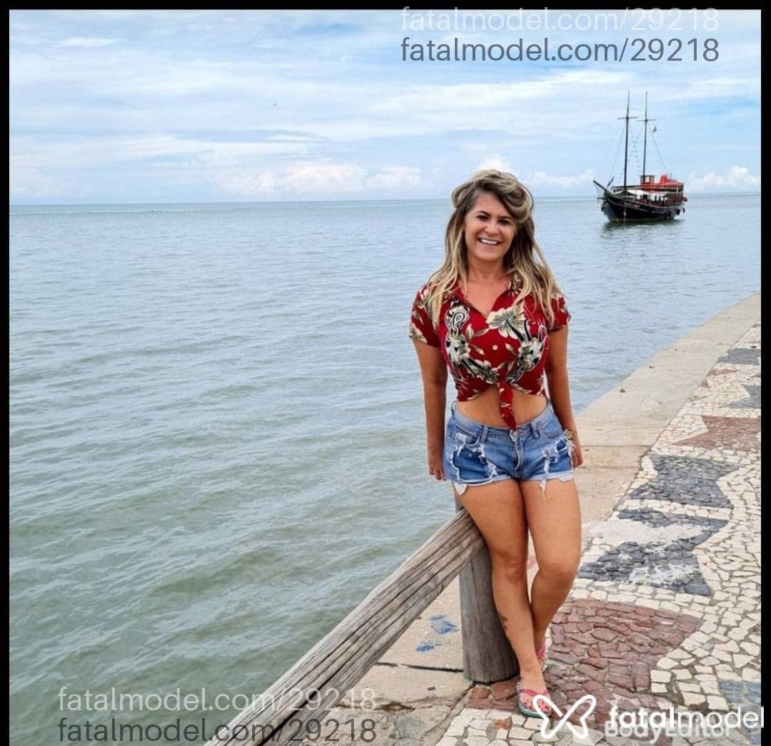 Acompanhante mulher loira (o) de olhos verdes - Livia