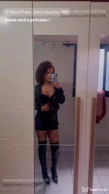 Acompanhante mulher trans com cabelo castanho de olhos castanhos em Nova Prata Acompanhante mulher trans com cabelo castanho de olhos castanhos em Nova Prata - Morenacacheada