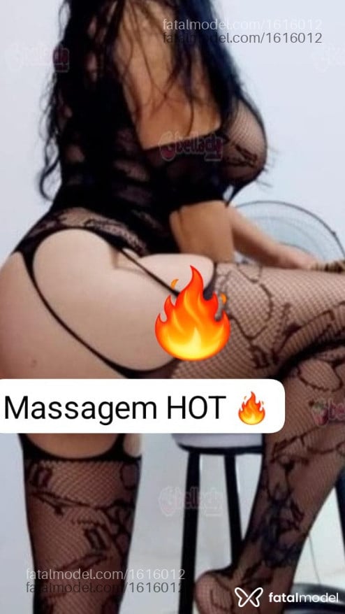 Acompanhante mulher com cabelo castanho de olhos castanhos em Montenegro - BELLA