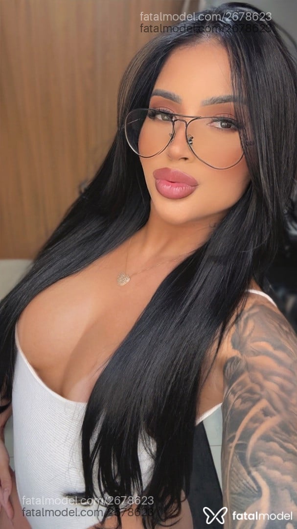Acompanhante mulher morena (o) de olhos castanhos em Uberlândia - Angel Munhoz
