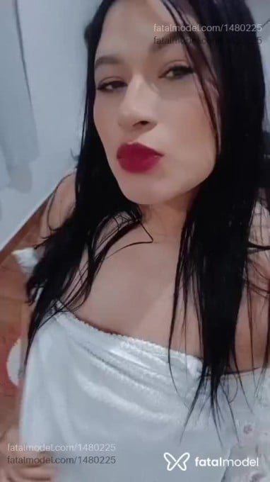 Acompanhante mulher morena (o) de olhos castanhos em Parauapebas Acompanhante mulher morena (o) de olhos castanhos em Parauapebas - VERONIKA ANTONELLI