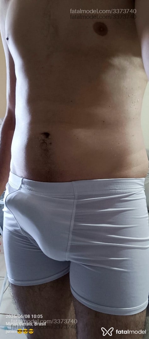 Acompanhante homem morena (o) de olhos pretos em Uberlândia Acompanhante homem morena (o) de olhos pretos em Uberlândia - Junim