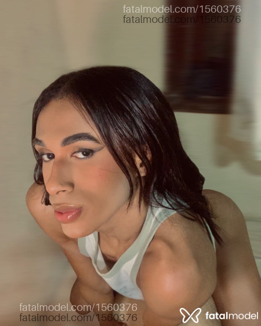 Acompanhante mulher trans com cabelo castanho de olhos castanhos em Rio das Ostras - Vanessa