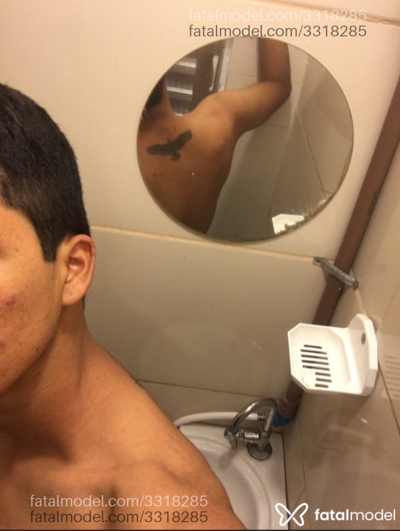 Acompanhante homem morena (o) de olhos pretos em São José dos Campos Acompanhante homem morena (o) de olhos pretos em São José dos Campos - Victor