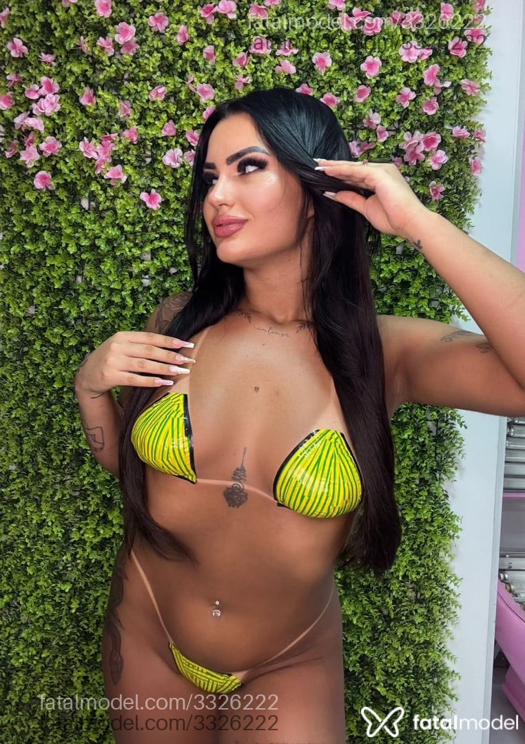 Acompanhante mulher morena (o) de olhos mel em Canoas - Zarah