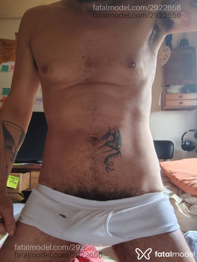 Acompanhante homem morena (o) de olhos castanhos - Oopróprio