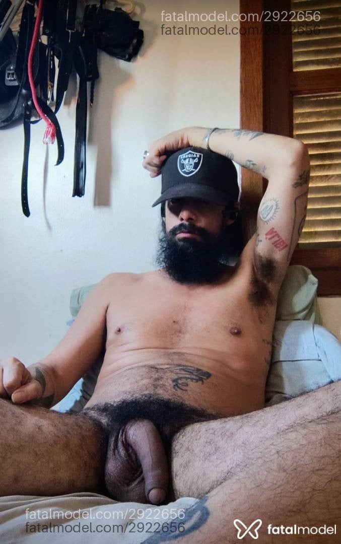 Acompanhante homem morena (o) de olhos castanhos - Oopróprio