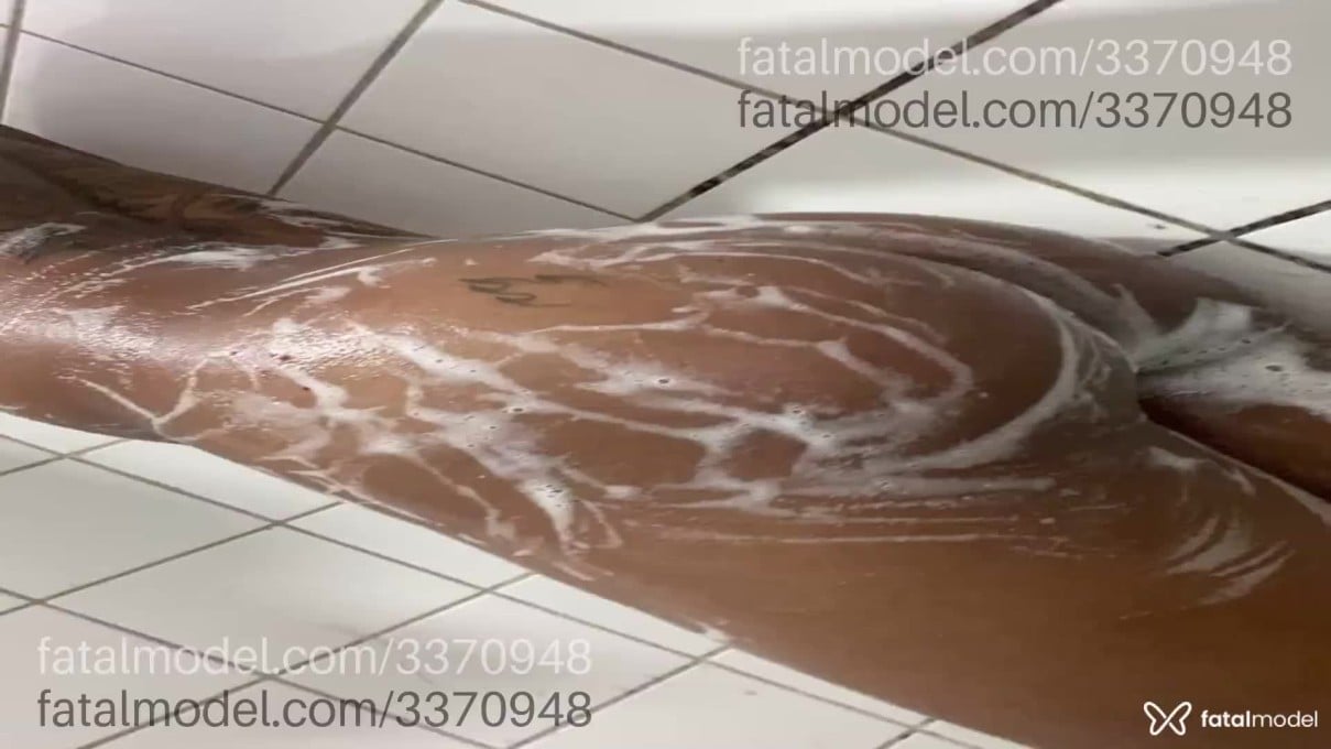 Acompanhante homem com cabelo castanho de olhos mel em Lauro de Freitas - Aldasy Olyver