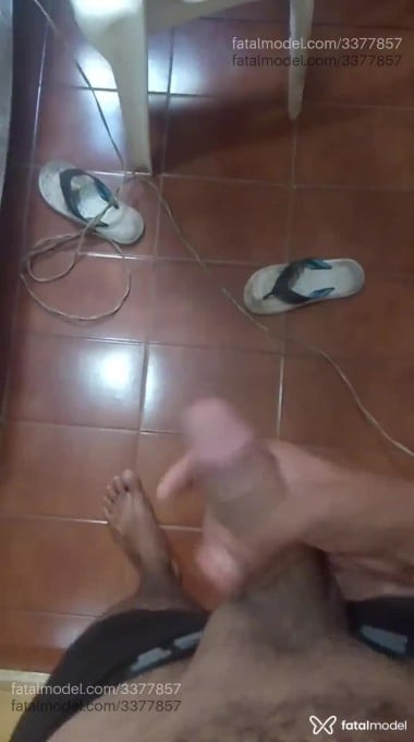 Acompanhante homem morena (o) de olhos pretos em Cuiabá Acompanhante homem morena (o) de olhos pretos em Cuiabá - Lopes