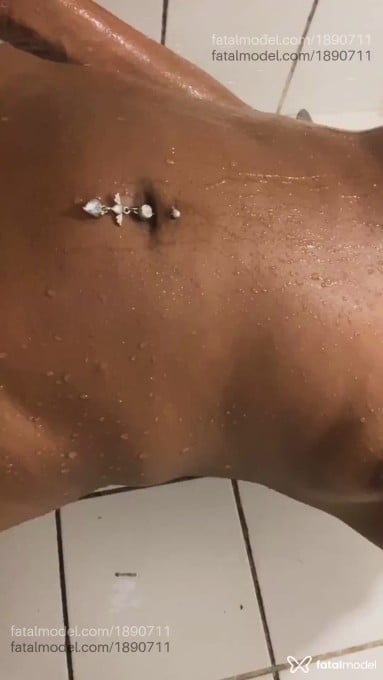 Acompanhante mulher trans morena (o) de olhos pretos em Volta Redonda Acompanhante mulher trans morena (o) de olhos pretos em Volta Redonda - Geovana