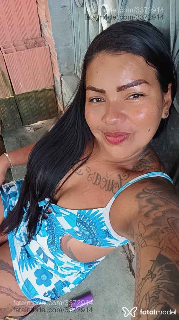 Acompanhante mulher morena (o) de olhos pretos - Sophia