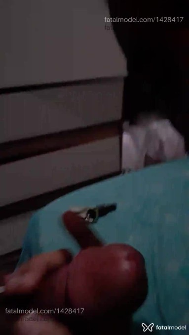Acompanhante homem com cabelo castanho de olhos castanhos - Michel
