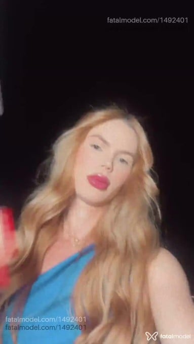 Acompanhante mulher ruiva (o) de olhos castanhos em Goiânia - Eloooo