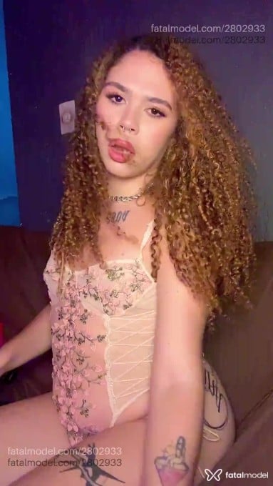 Acompanhante mulher trans loira (o) de olhos castanhos em Rio de Janeiro - Luna
