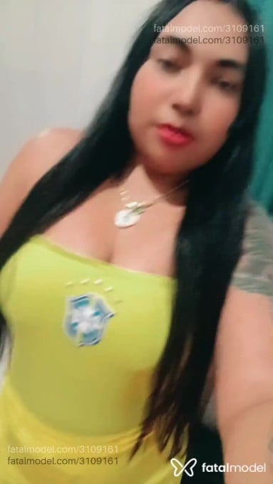 Acompanhante mulher morena (o) de olhos castanhos - Jana Acompanhante mulher morena (o) de olhos castanhos - Jana