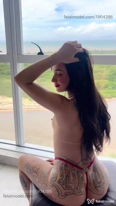 Acompanhante mulher com cabelo castanho de olhos castanhos em Garanhuns - Bia Sophie