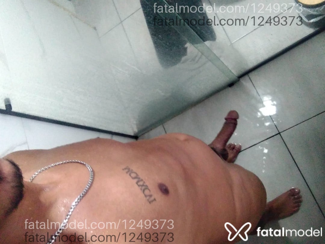 Acompanhante homem loira (o) de olhos castanhos em São José - Fred