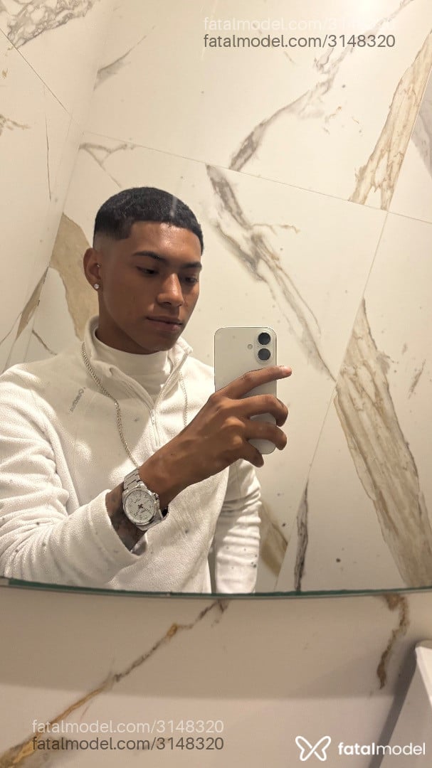 Acompanhante homem com cabelo castanho de olhos castanhos em Nova Odessa - Mateus