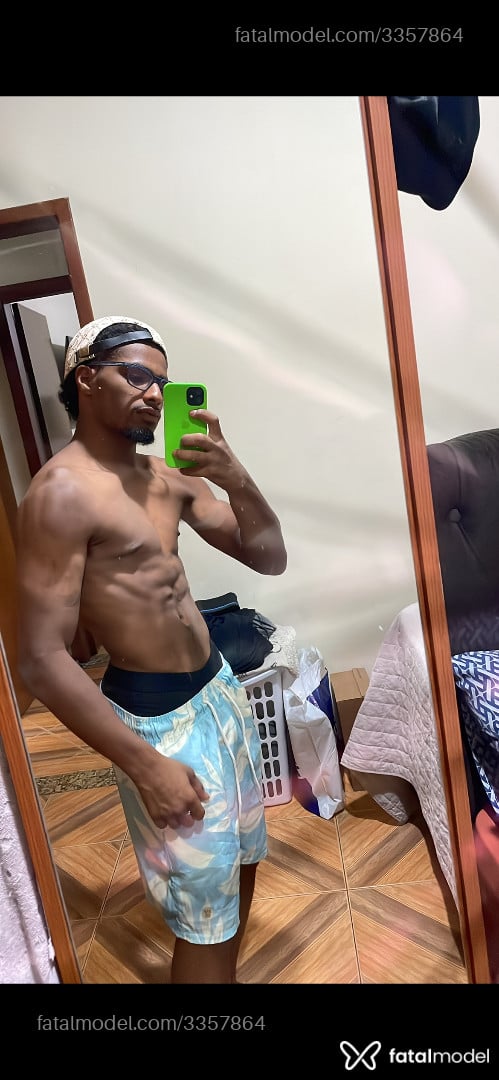 Acompanhante homem morena (o) de olhos pretos em Belo Horizonte Acompanhante homem morena (o) de olhos pretos em Belo Horizonte - Kaiquejunio
