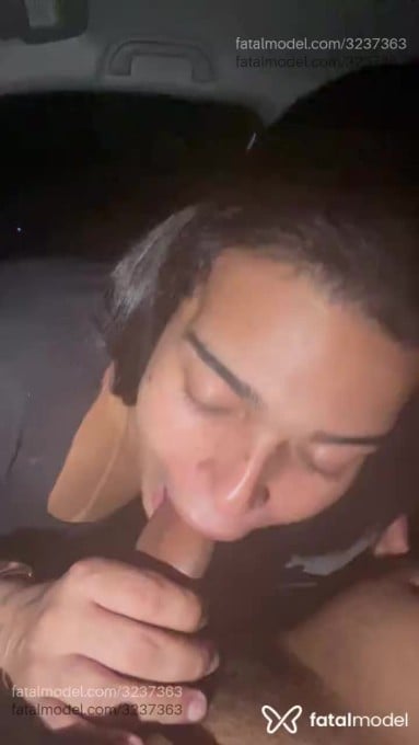 Acompanhante mulher trans morena (o) de olhos castanhos em Duque de Caxias Acompanhante mulher trans morena (o) de olhos castanhos em Duque de Caxias - Atena