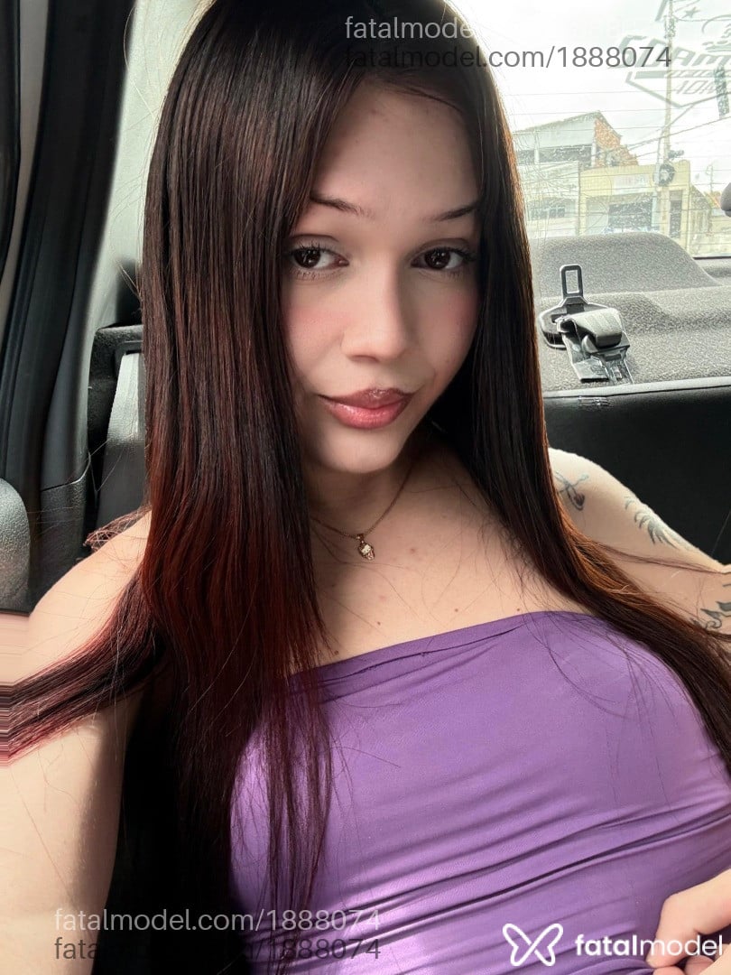 Acompanhante mulher trans ruiva (o) de olhos mel em Belém - Yara Santiago