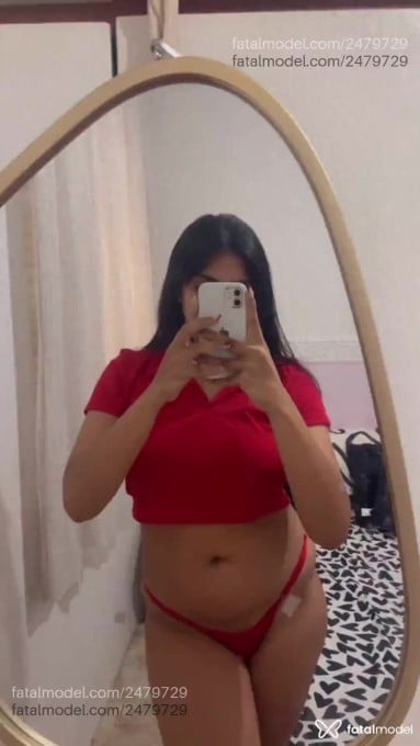 Acompanhante mulher com cabelo castanho de olhos castanhos em Osasco Acompanhante mulher com cabelo castanho de olhos castanhos em Osasco - Giulia